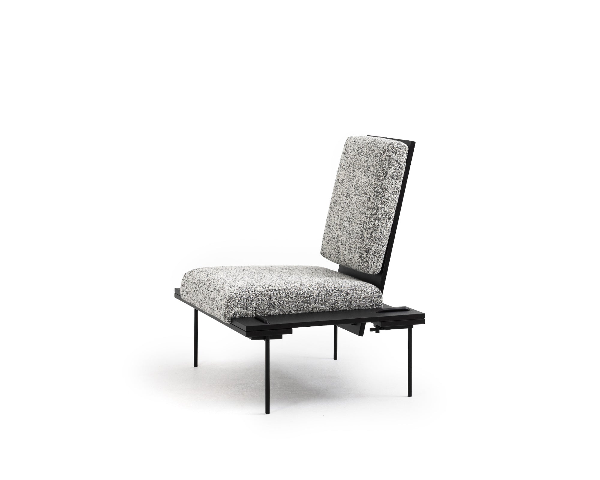 Schneidersitz Graphite 02