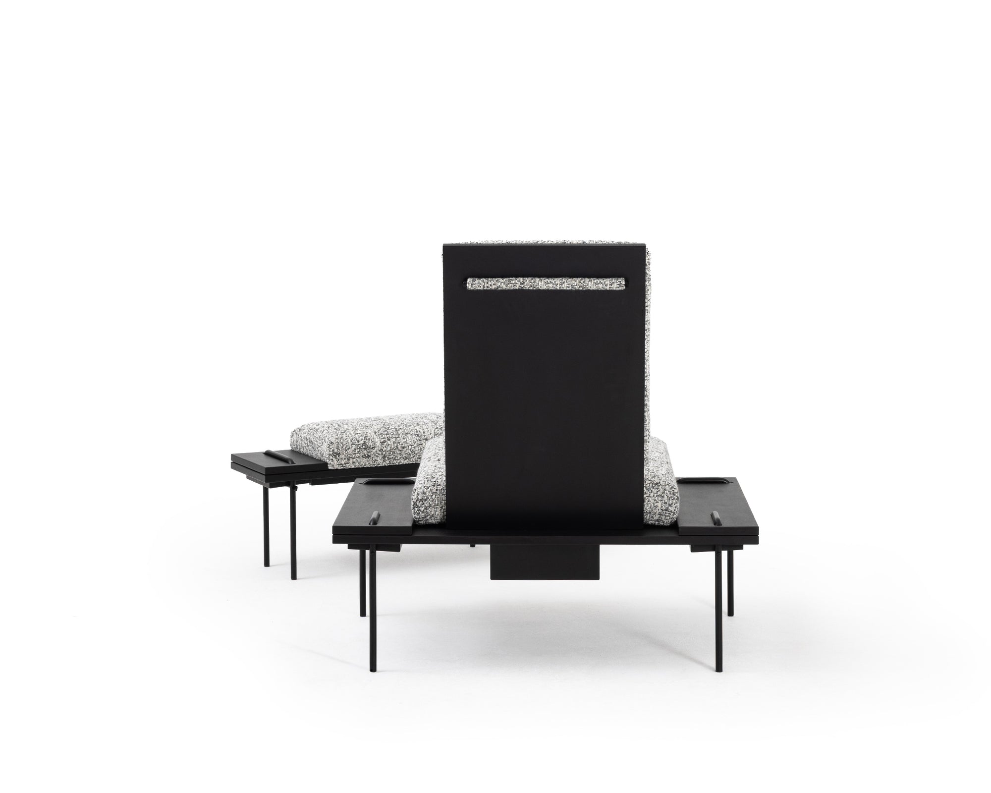 Schneidersitz Graphite mit Fußbank 02
